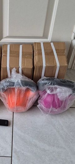 2xbrand new cast irion kettlebells