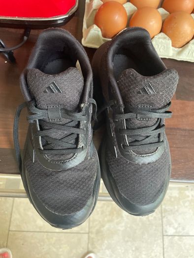 Boys adidas runners uk 13.5
