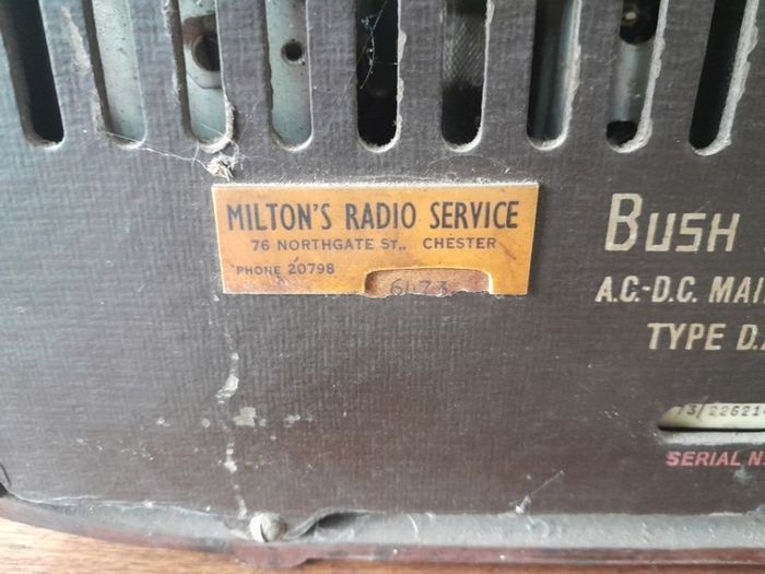 Vintage Bush DAC90A Bakelite Radio 1950