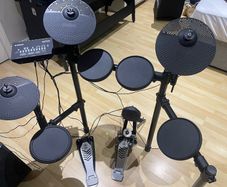 Yamaha Electric Drum Kit