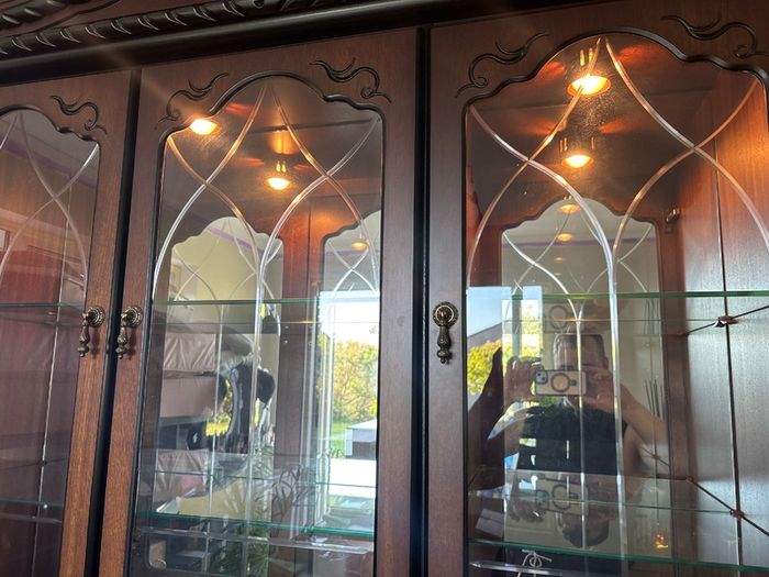 Display cabinet
