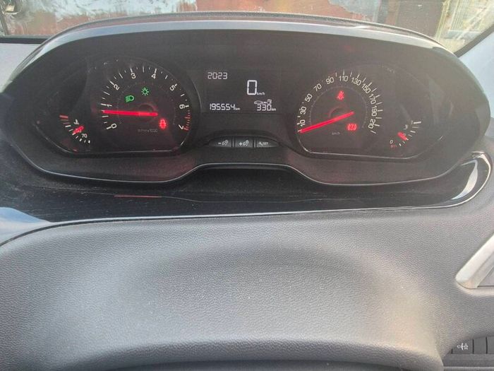 Peugeot 208 1.0 Drive Home, tax 08/26, NO NCT