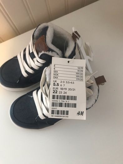 bnwt boys boots