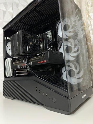 High End Gaming PC | RX 9070 XT 16gb / Ryzen 7800x3d / DDR5