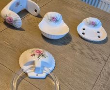 porcelain antique bathroom accessories