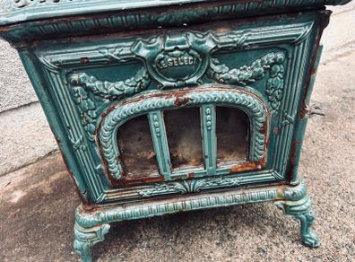 Vintage French-Style Cast Iron Stove