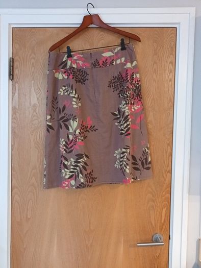 Monsoon  Skirt. S.14.