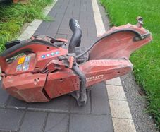 Hilti saw