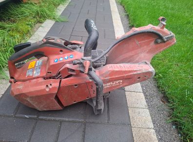 Hilti saw