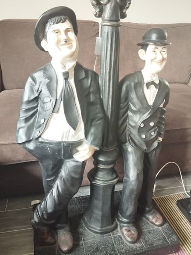Laurel & Hardy Lamp Figures  Large 230e  & medium 150e (Working)