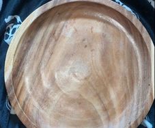 Wooden plate acacia handcrafted big size 46 cm