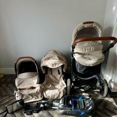 Vennicci beige and brown travel system and accessories
