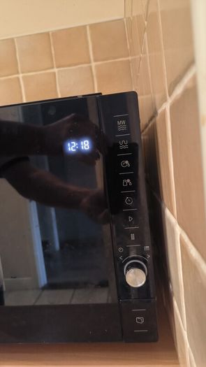For sale: Beko MGB25332BG built-in microwave with grill, stainless steel finish.
