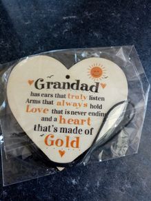 Bnwt wooden heart grandad