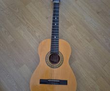 Encore Guitar