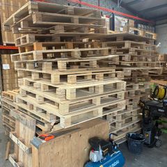 Free Plywood Pallets