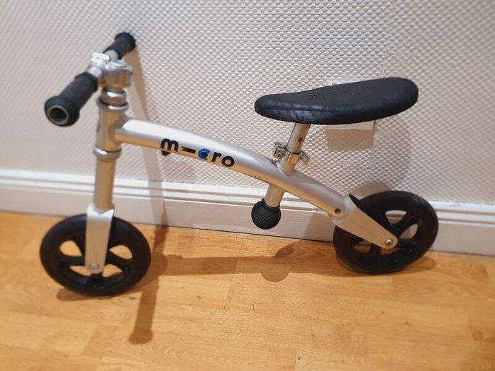Micro balance bike
