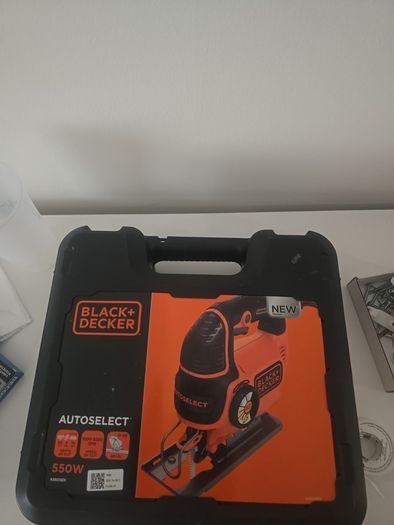 Black & Decker 550W Compact Jigsaw