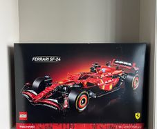 Lego Technic Ferrari SF-24
