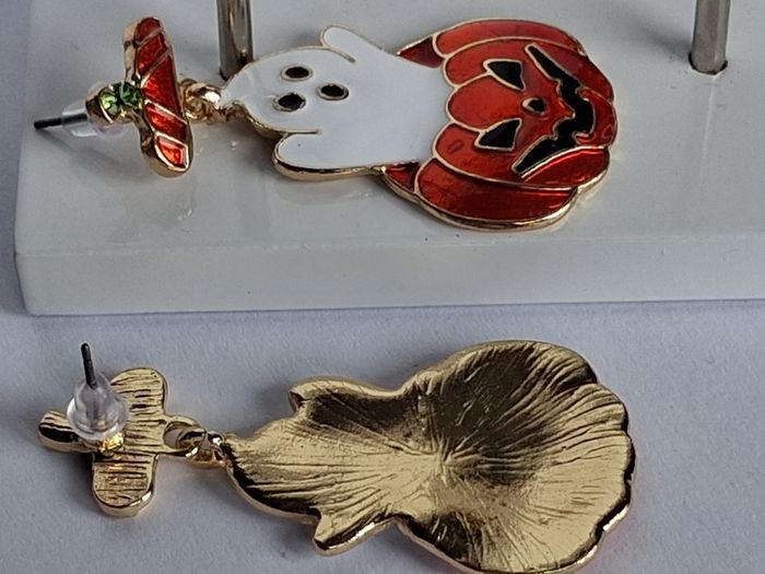 Cute Enamel Ghost in Jack O' Lantern Pumpkin Earrings