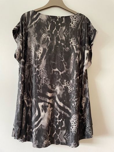 Love Yours top plus size New with tags