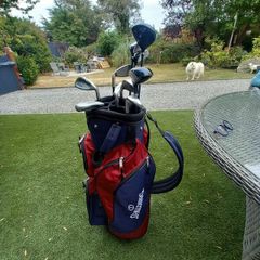 Spalding golf bag, hood, 10 clubs, good condition, ladies, children's