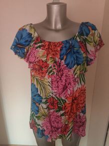 Rockmans floral off shoulder blouse Size UK16 EU44 Postage included