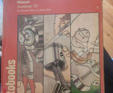 Autobook Renault 4 Owners Workshop Manual. Hardback Large Volume Hardback In Good Condition.