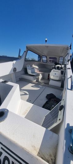 striker 18