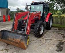 Massey Ferguson 5455 tractor