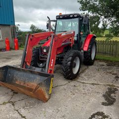 Massey Ferguson 5455 tractor