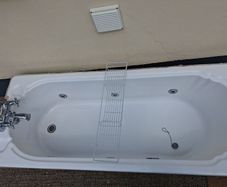 Jacuzzi bath