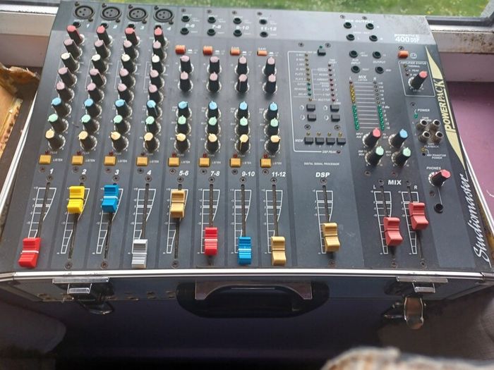 amplifiers