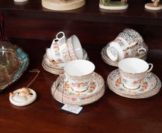 Imperial Bone China_Floral Garland_22kt Gold Tea Set (18 Pieces), c.1970s