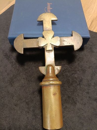 19 th century amazing brass bishops crosier top in the form of a cross