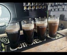 Guinness pint glasses - modern 6 no.