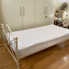 single bed