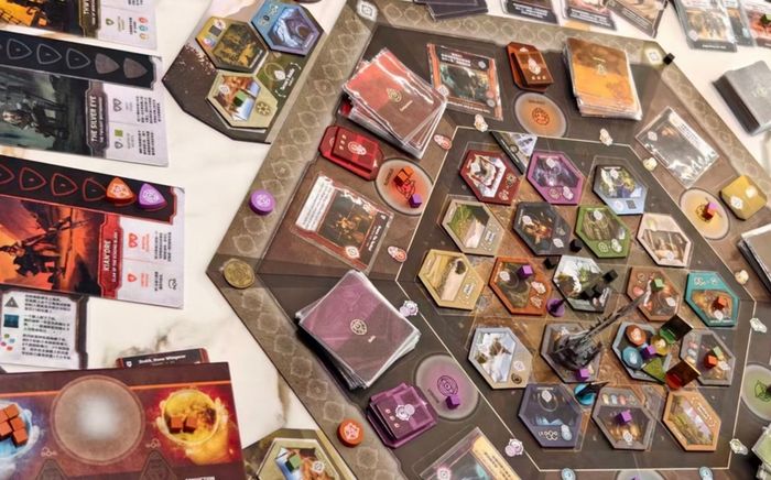 Vindication + 3 Expansions, Tuuk-Tuuk & Promo Packs