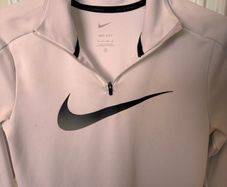ladies nike running top