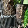 Fluer de lis verde planters Image 3