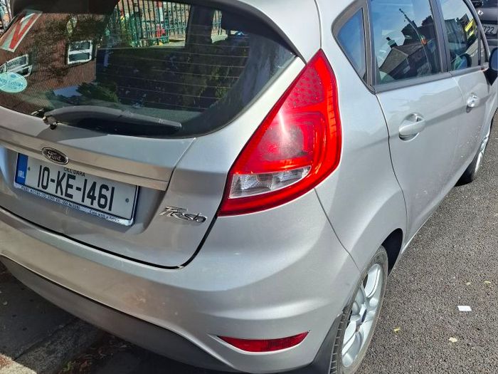 2010 Ford Fiesta