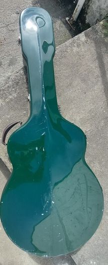 Lowden S10P (O22) JUMBO Made In Ireland in 1986. Very Rare Guitar from Lowdens Golden Era. Comes With A Calton Case worth 1500 on its own!