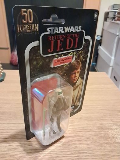 Star Wars Vintage Collection: Luke Skywalker (Endor) 3.75''