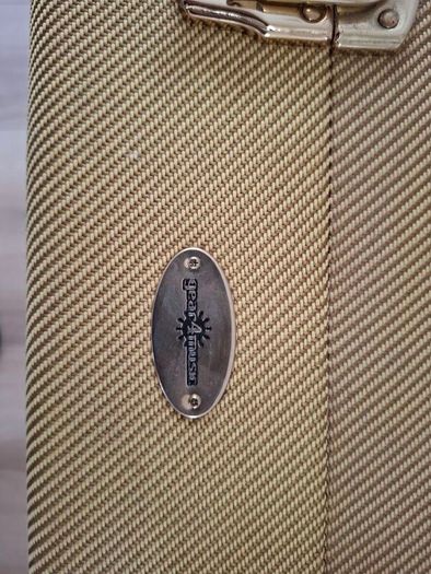 Vintage Tweed 8-Guitar Hard Case Gear4music Second Hand
