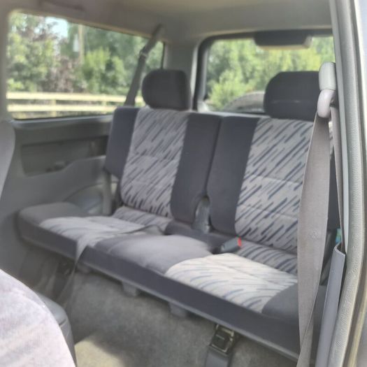 Toyota Land Cruiser 2000