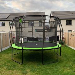 trampoline 14ft