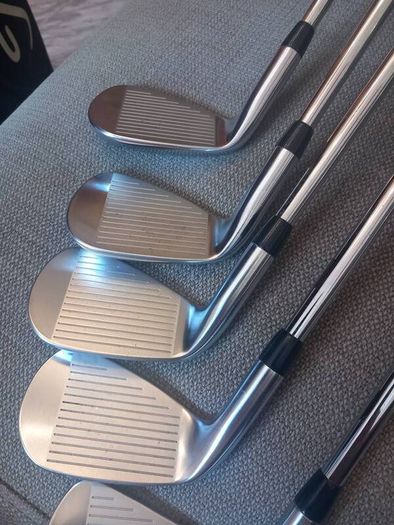 Titleist T200 Irons (5 - GW)