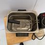 Silver cast deep fryer Image 4