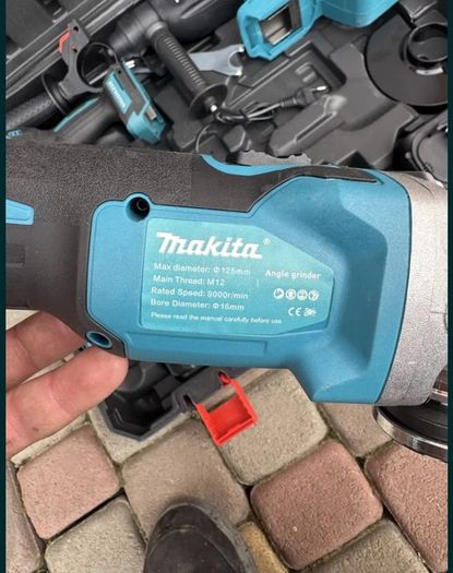 Set of Makita 4-in-1 cordless power tools