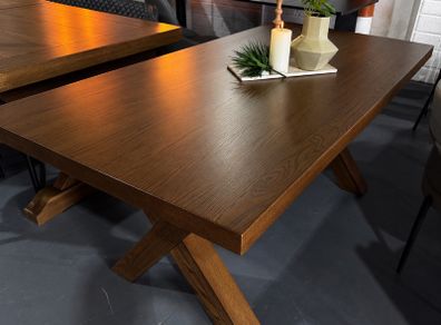 Chestnut Oak Dining Table, Like New